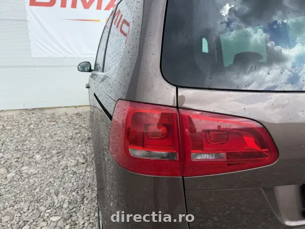 Poza anunț 8