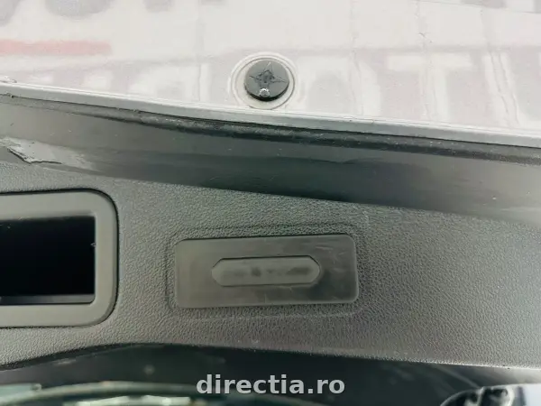 Poza anunț 18