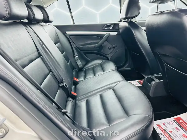 Poza anunț 7