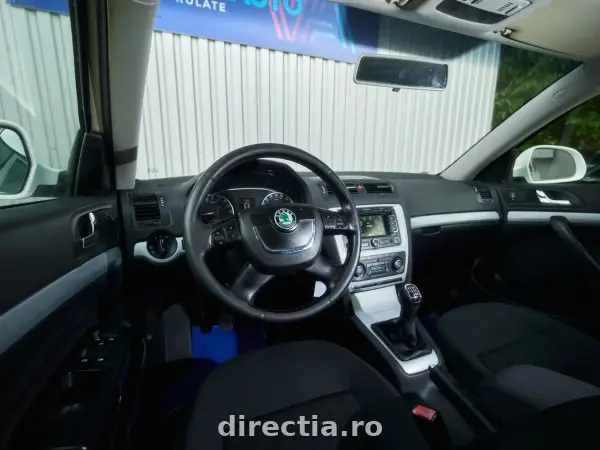 Poza anunț 11