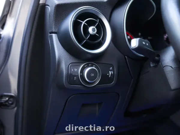 Poza anunț 14