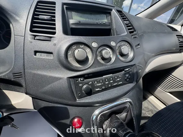 Poza anunț 24