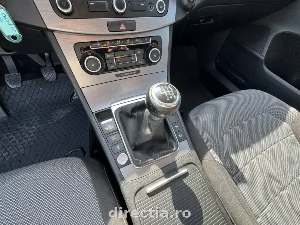 Poza anunț 23