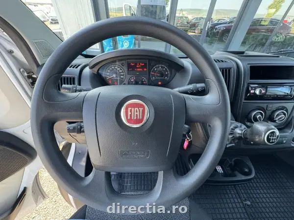 Poza anunț 10