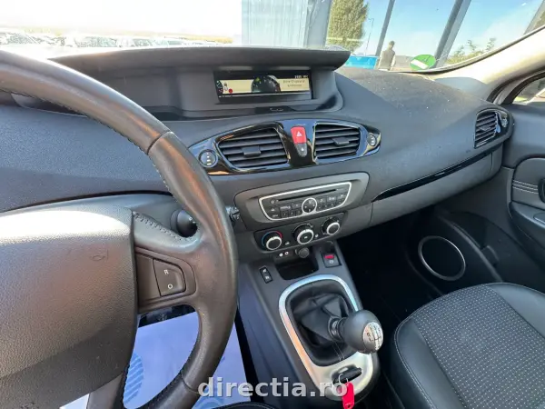 Poza anunț 27
