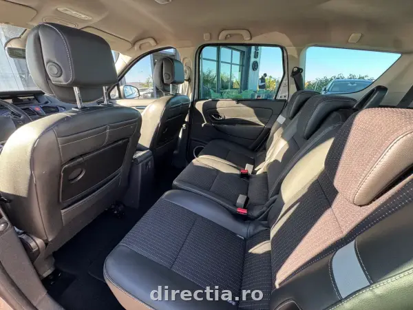 Poza anunț 14