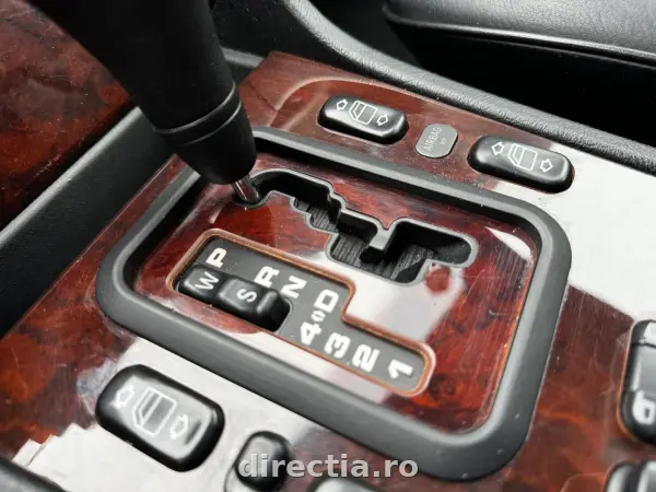 Poza anunț 32