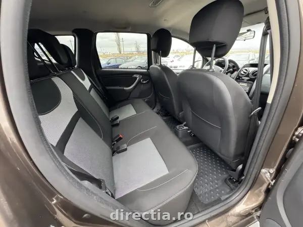 Poza anunț 17