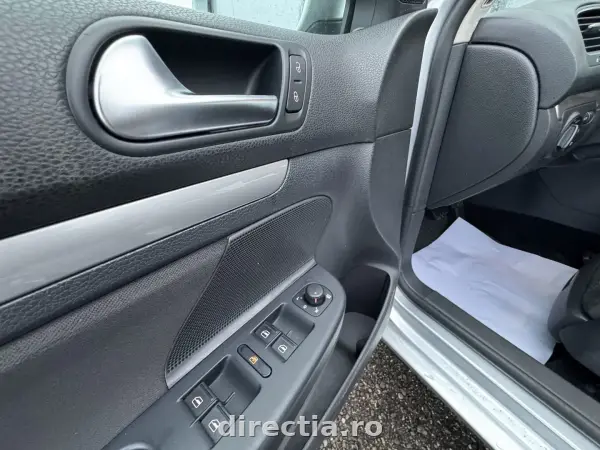 Poza anunț 13