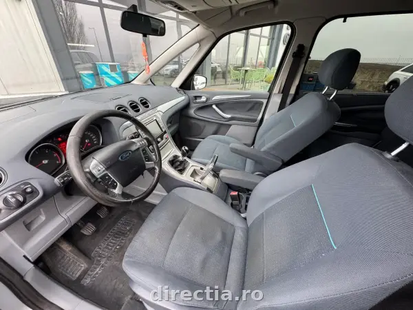 Poza anunț 12