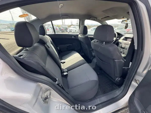 Poza anunț 14