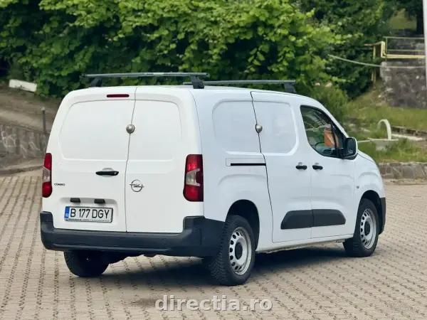 Poza anunț 17