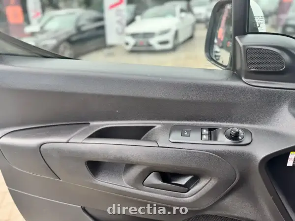 Poza anunț 9