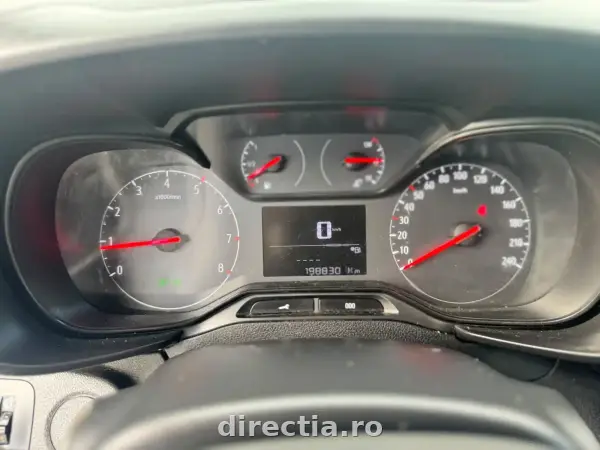 Poza anunț 12