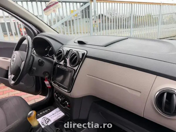 Poza anunț 21