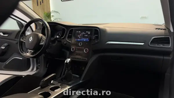 Poza anunț 16