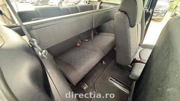 Poza anunț 12