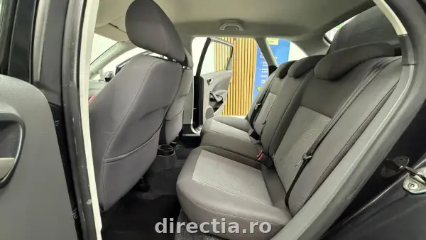 Poza anunț 12