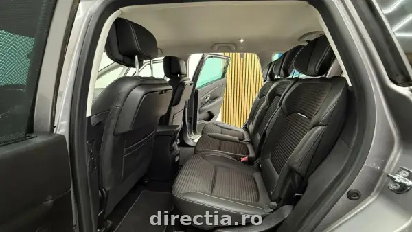 Poza anunț 11
