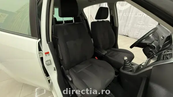 Poza anunț 14