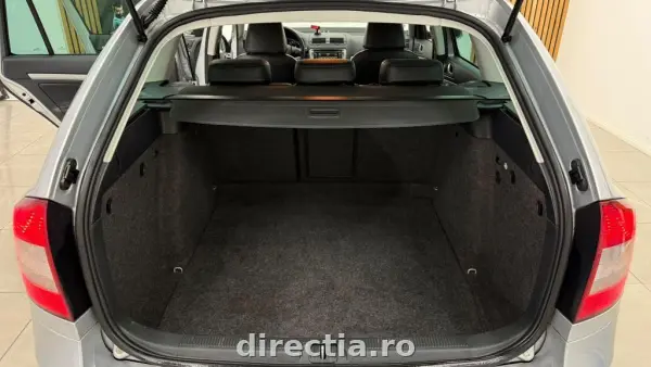 Poza anunț 12
