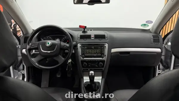 Poza anunț 17