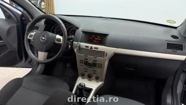 Poza anunț 18