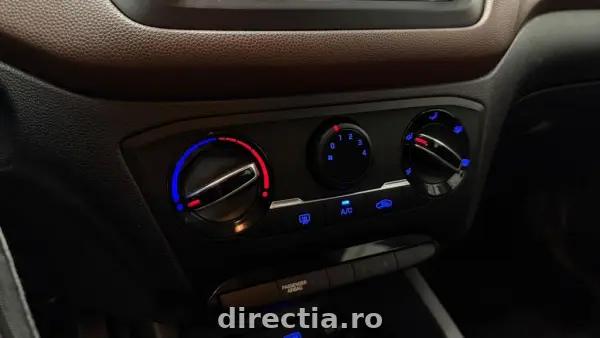 Poza anunț 19