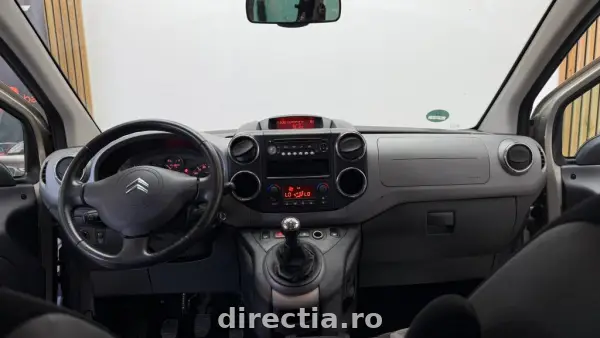 Poza anunț 14