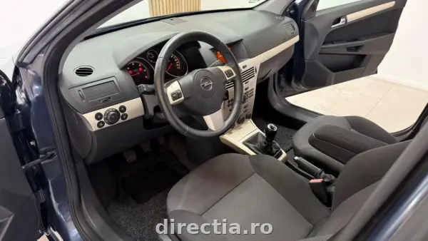 Poza anunț 12