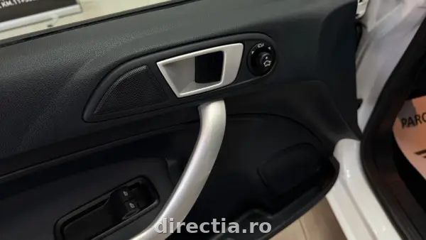 Poza anunț 13