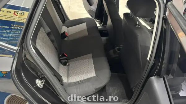 Poza anunț 12