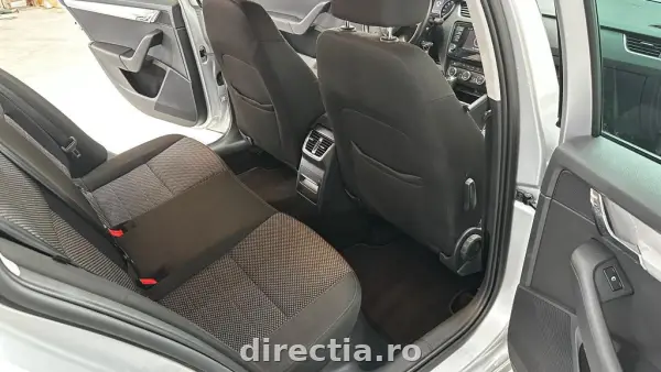 Poza anunț 14