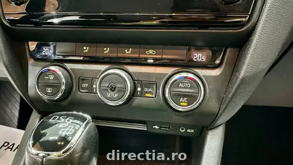 Poza anunț 12
