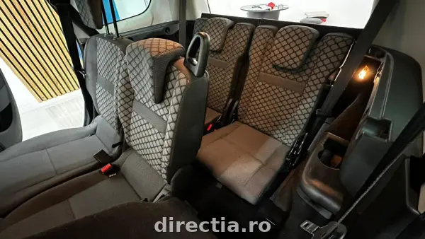 Poza anunț 12