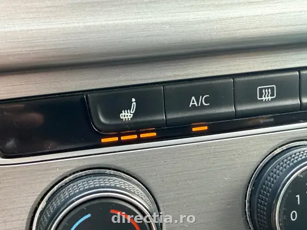 Poza anunț 12