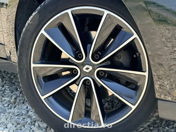 Poza anunț 24