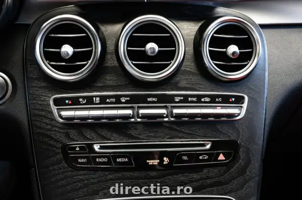 Poza anunț 25