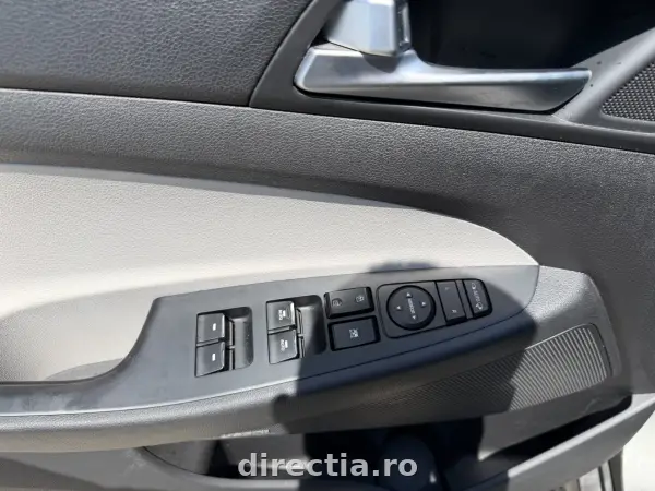 Poza anunț 18