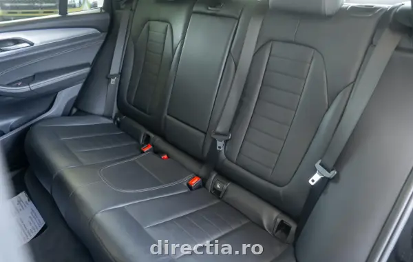 Poza anunț 23