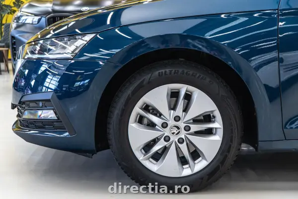 Poza anunț 40