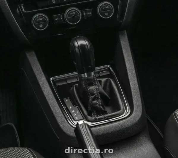 Poza anunț 11