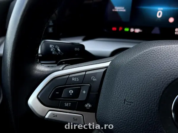 Poza anunț 32