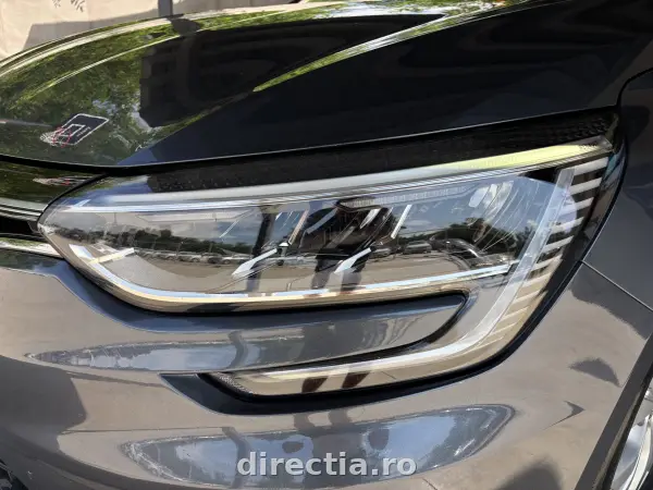 Poza anunț 32
