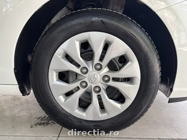 Poza anunț 32