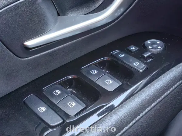 Poza anunț 33