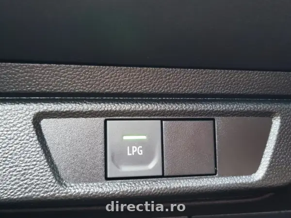 Poza anunț 14