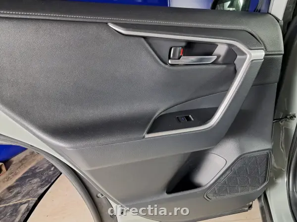 Poza anunț 23