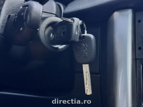 Poza anunț 13