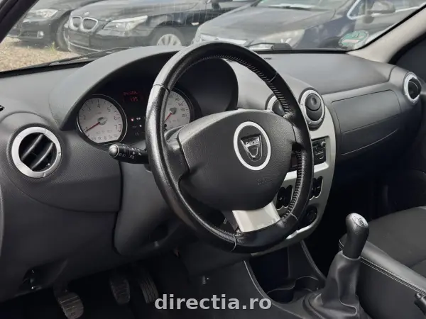 Poza anunț 13